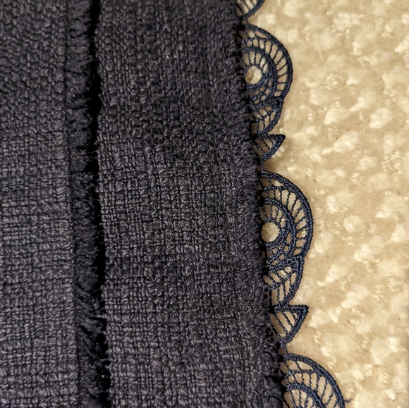 Elie Tahari ( lacey edge ) linen dress size 14 - Picture 2 of 2